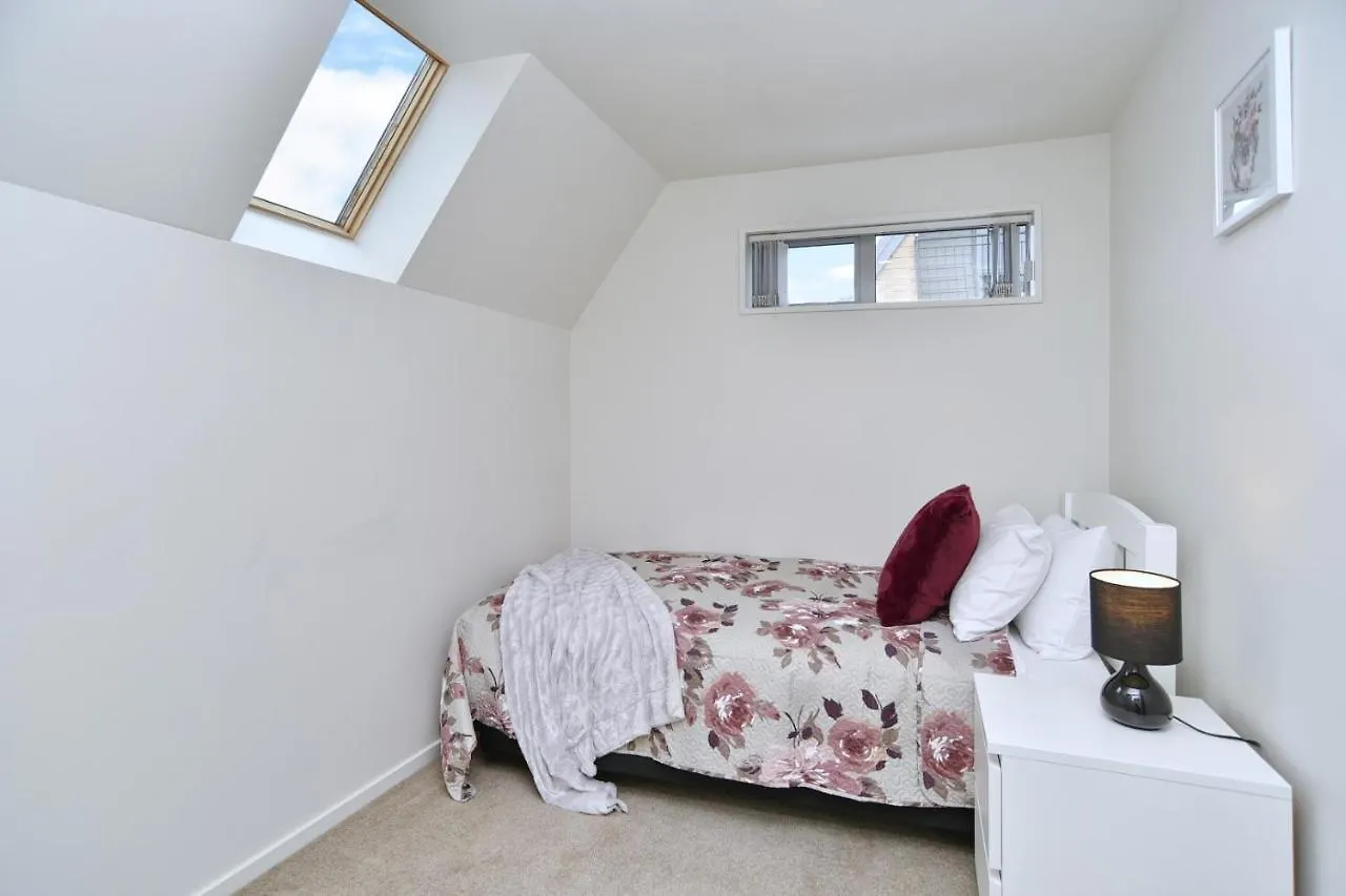 Regents 94 - Christchurch Holiday Homes